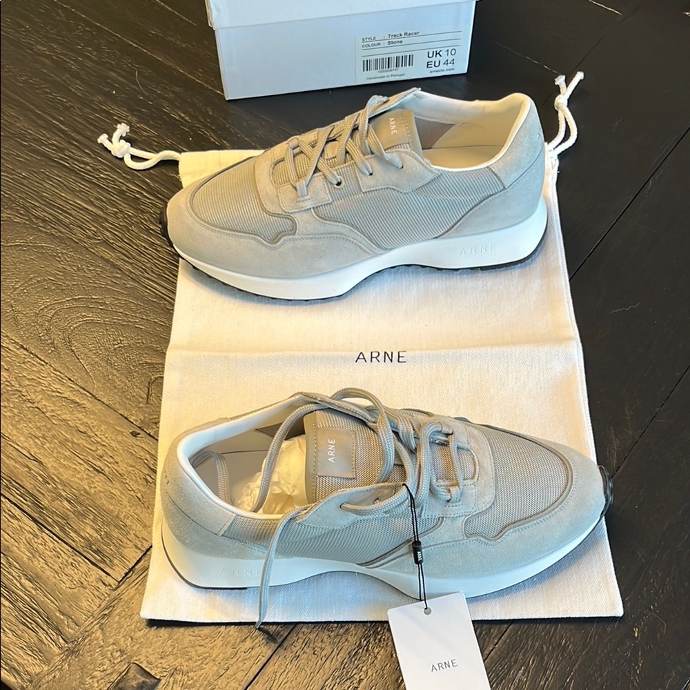 Arne Track Racer Trainers Brand New